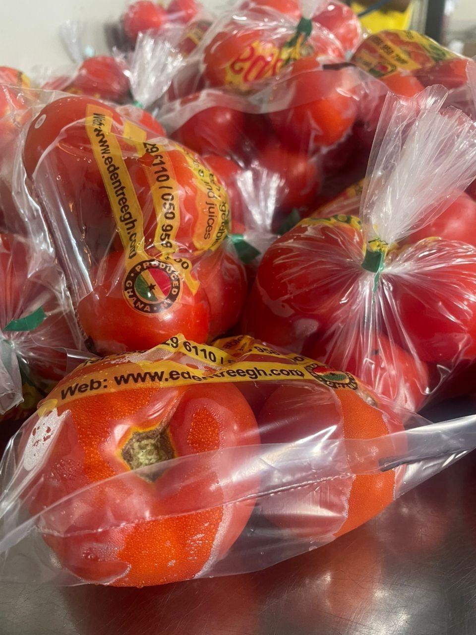 Fresh / Raw Tomato (1kg)